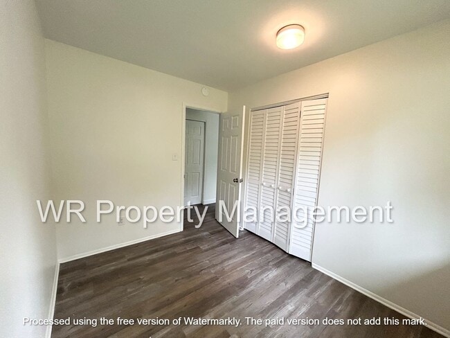 Building Photo - 3 Bed 2 Bath Ranch in Lambertville for Rent
