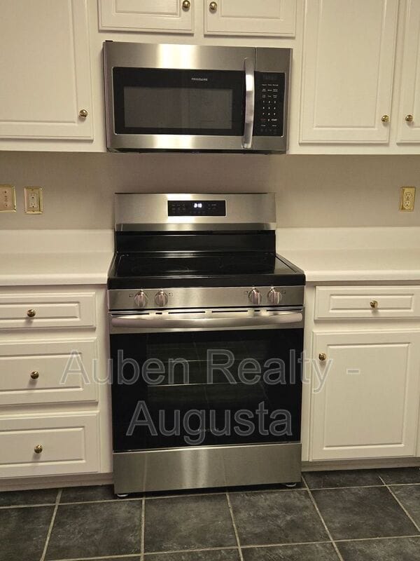 Building Photo - 2727 Brickrun Pl