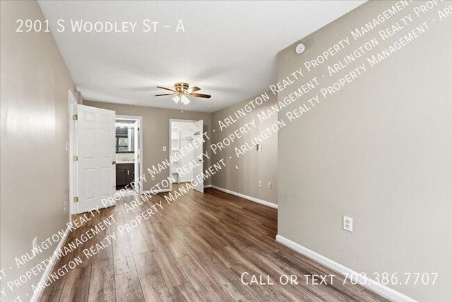 Building Photo - 2901 S Woodley St