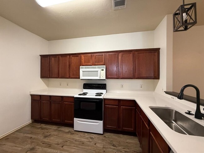 Building Photo - 3609 NW 51st St