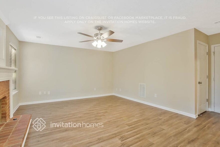 Building Photo - 1370 Pinebreeze Ct