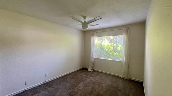 Building Photo - 3606 Bickerstaff Rd
