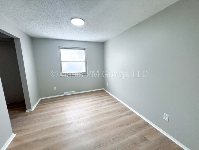 Building Photo - 7034 Rockhaven Pl