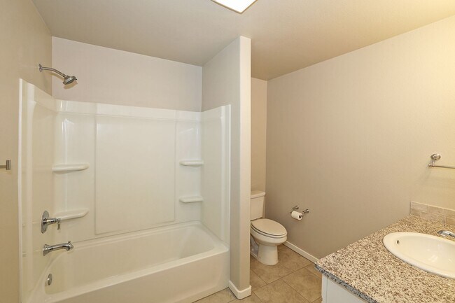 Building Photo - 7205 Athens St