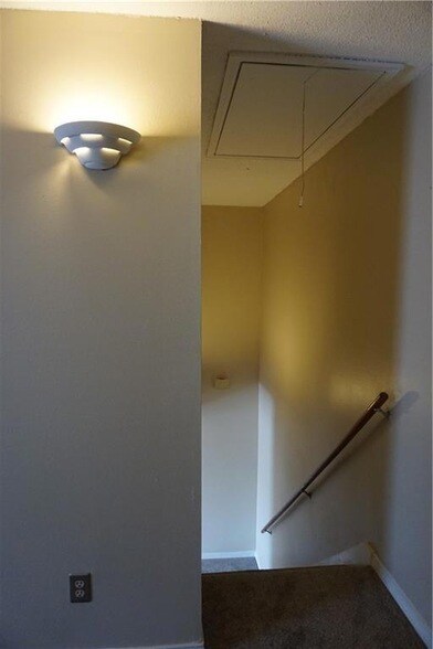 Building Photo - 1444 Carrollton Ave