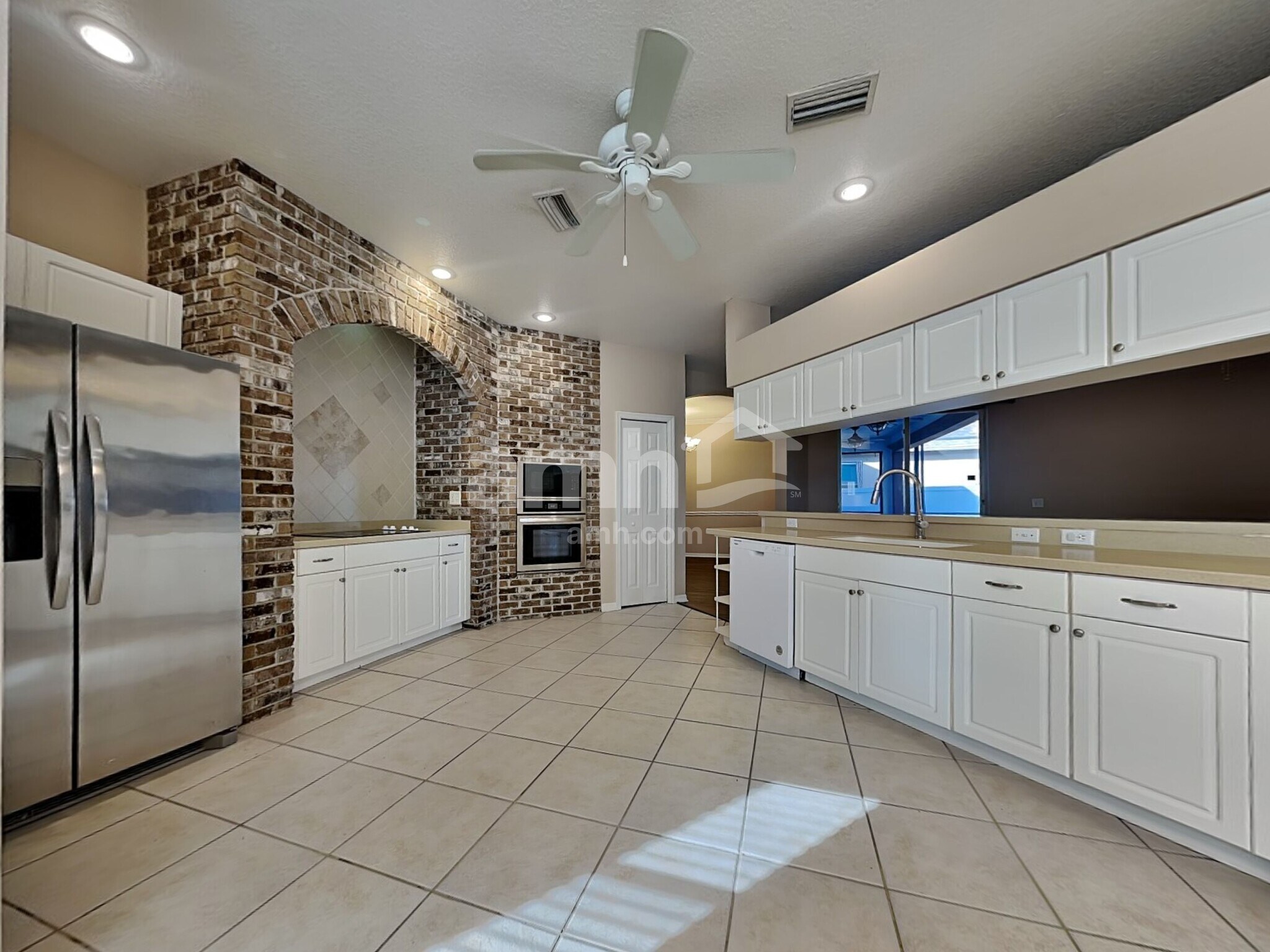 Building Photo - 6648 Thackston Dr