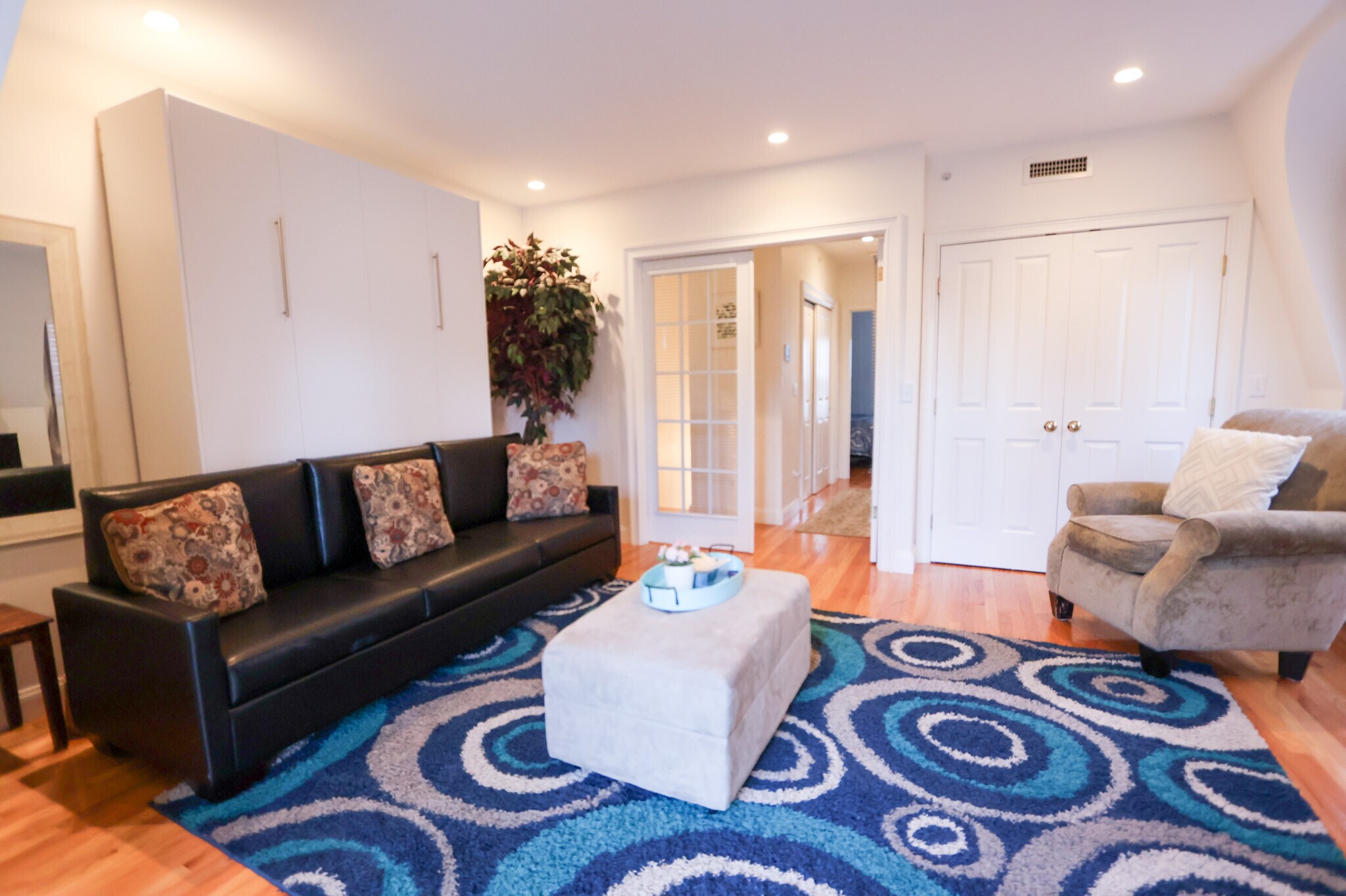 Building Photo - 2 Harvard Sq