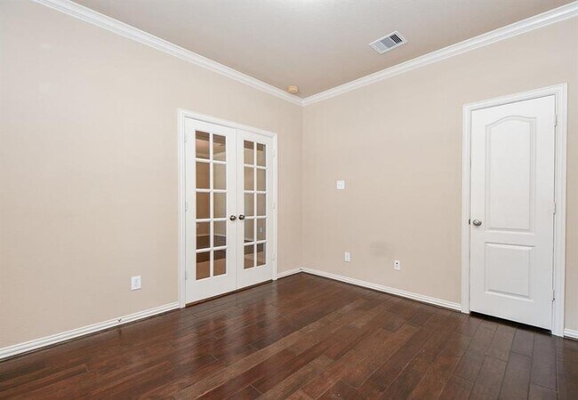 Building Photo - 18434 N Settlers Shore Dr