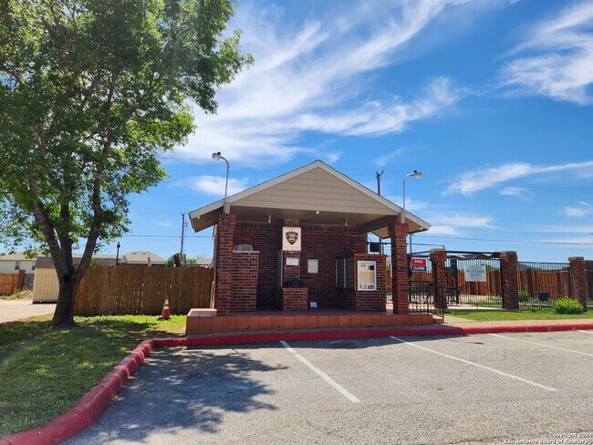 Building Photo - 9140 Timber Path