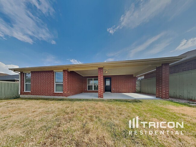 Building Photo - 3721 Hazel Drive Fort Worth TX