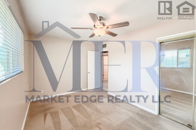 Building Photo - 3Bed/2Bath House in Central Scottsdale! $1...