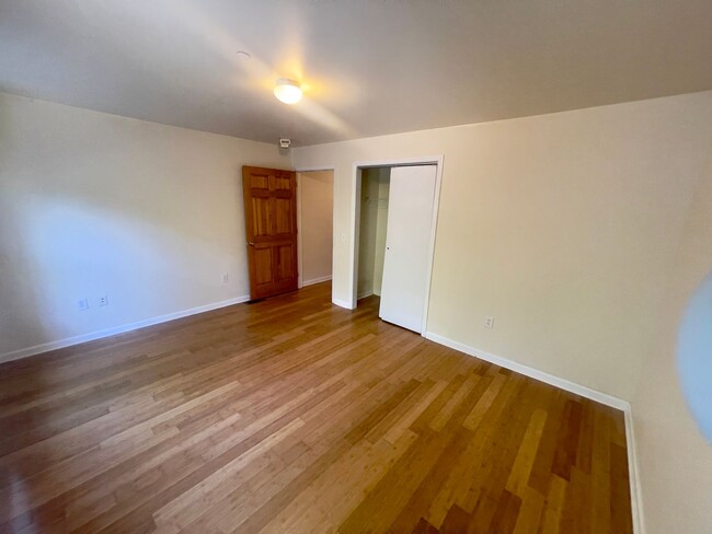 Building Photo - 1524 N 17th St