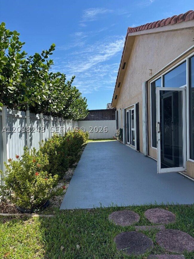 Building Photo - 8995 NW 148th St