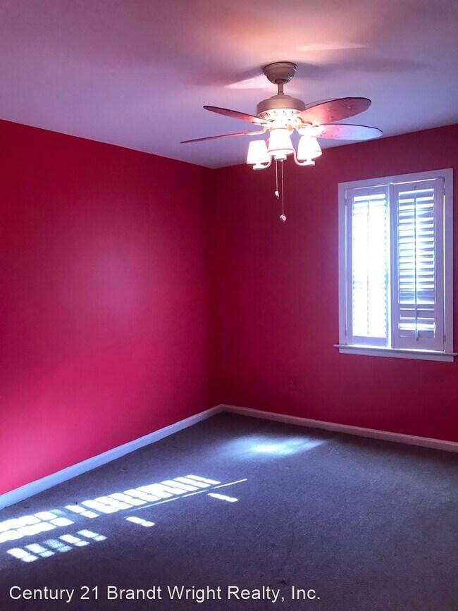 Building Photo - 3 br, 2.5 bath House - 3566 Carter Hill Road