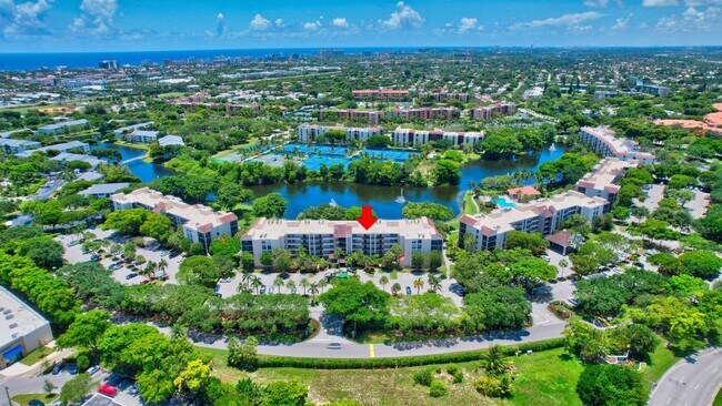 Building Photo - 950 Lavers Cir