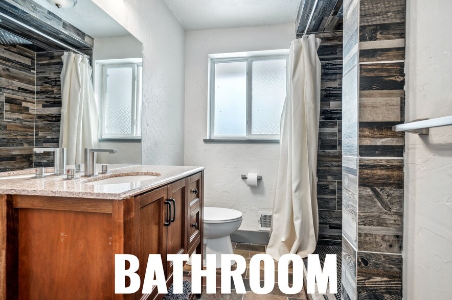 Building Photo - 151 S Ames St