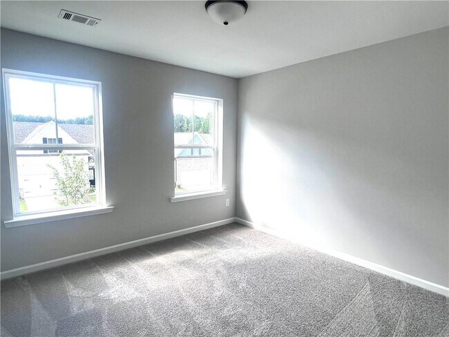 Building Photo - 4395 Easter Lily Ave