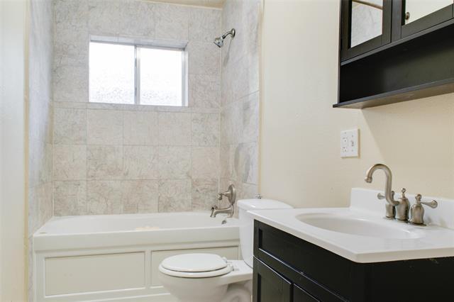 Building Photo - 4223 Enchantedgate Dr