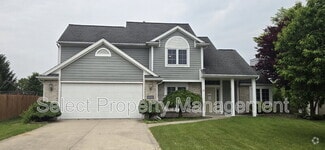 Building Photo - 3120 Pinoak Ct