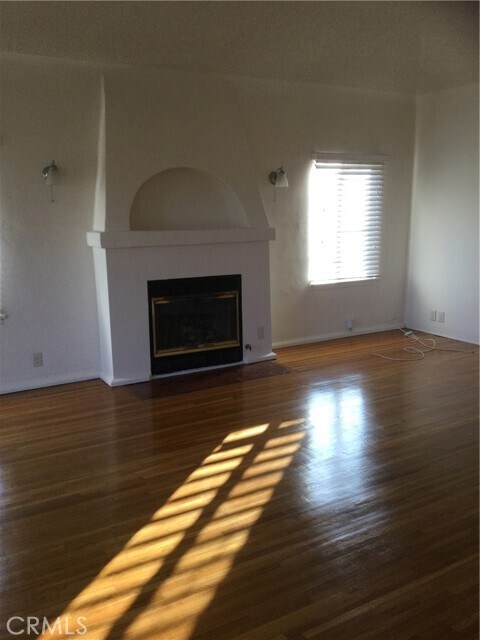 Building Photo - 1133 Redondo Blvd