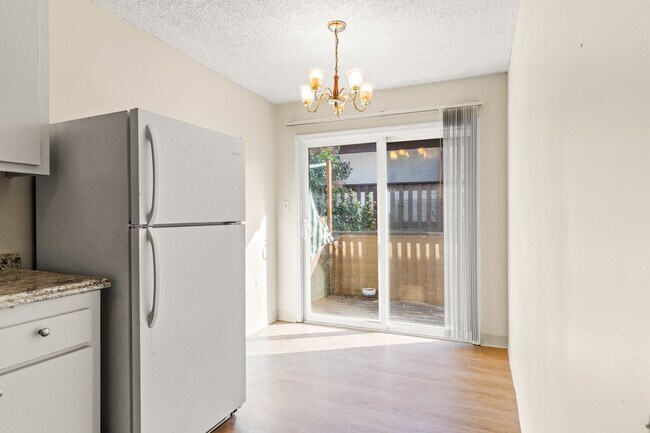 Building Photo - Utilities Included! Hayward 2-Bedroom with On-Site Laundry, Parking & Brand New Floors