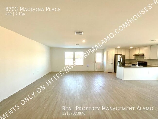 Building Photo - 8703 Macdona Pl