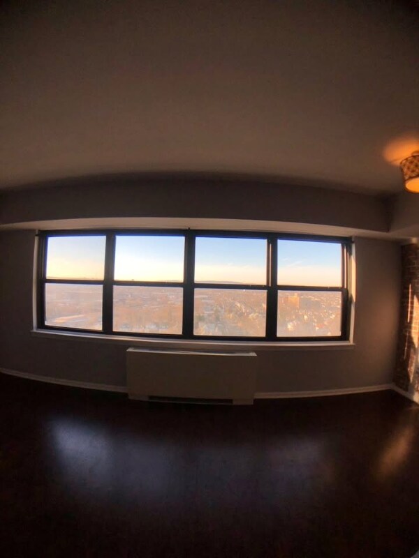 Building Photo - 285 Aycrigg Ave