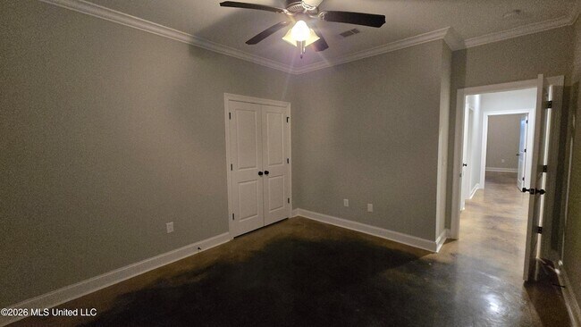 Building Photo - 139 Coventry Ln