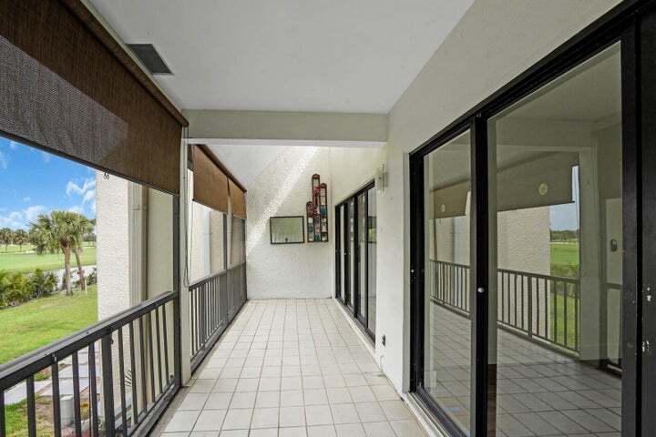 Building Photo - 1701 Presidential Way