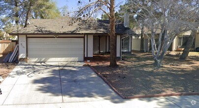 Building Photo - 1709 Neptune Dr