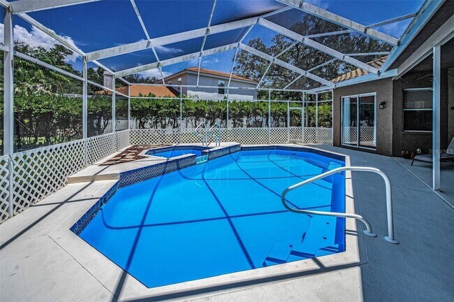 Building Photo - 1516 E Lake Woodlands Pkwy