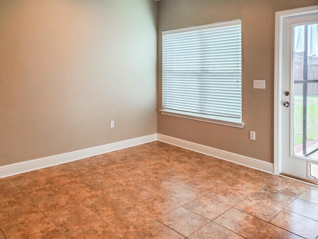 Building Photo - 2236 Somerville Ct