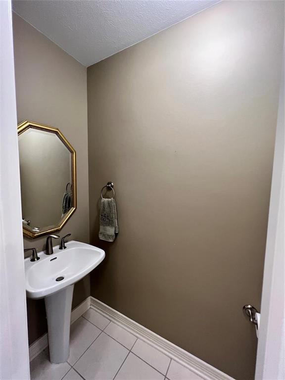 Building Photo - 4831 Hillswick Dr