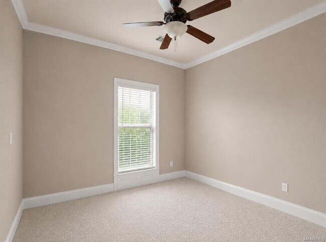 Building Photo - 509 Southern Hills Dr