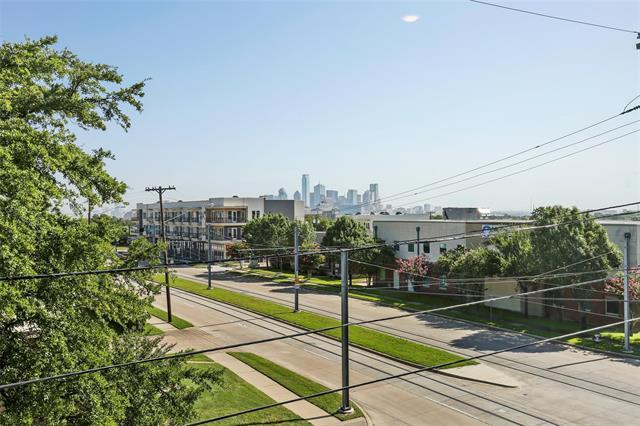 Building Photo - 737 N Zang Blvd