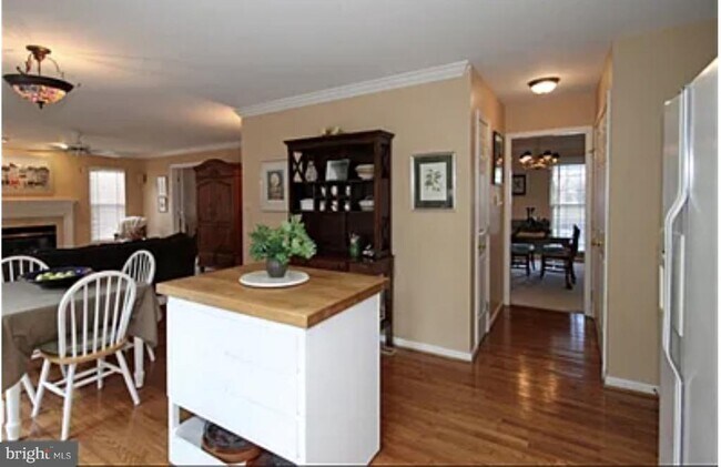 Building Photo - 6503 Susan Barkley Ct