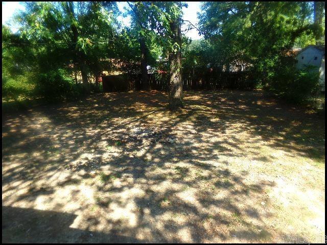 Building Photo - 7410 Valley Dr