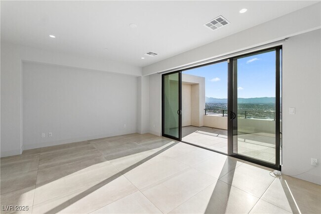 Building Photo - 386 Tranquil Peak Ct