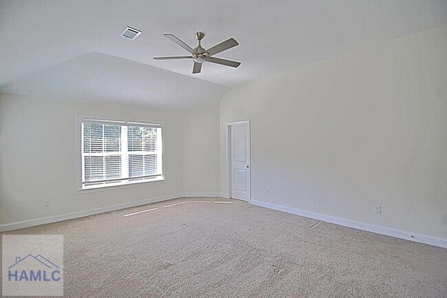 Building Photo - 151 Buckingham Dr