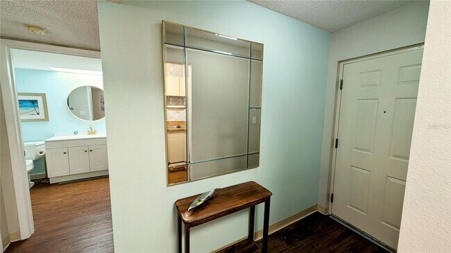 Building Photo - 1515 Pinellas Bayway S