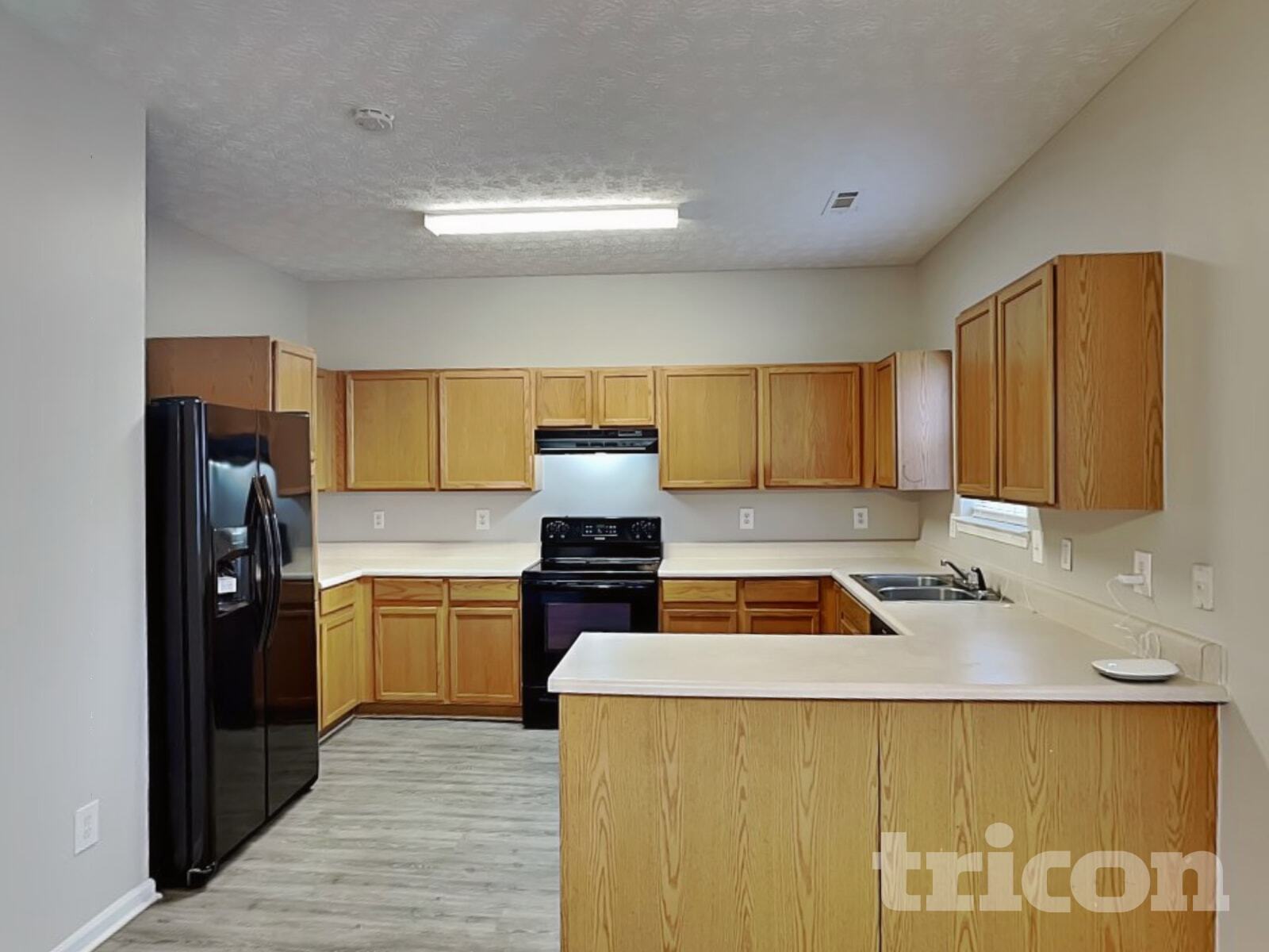 Building Photo - 213 Forrest Dr