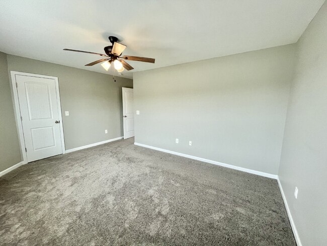 Building Photo - 3 bed, 2 bath Nest in Cameron