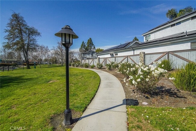 Building Photo - 3732 Oak Creek Dr