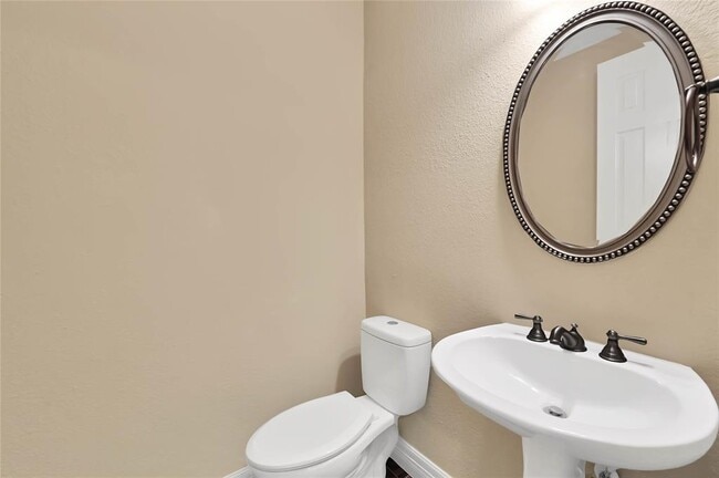Building Photo - 21135 Kelliwood Park Ln