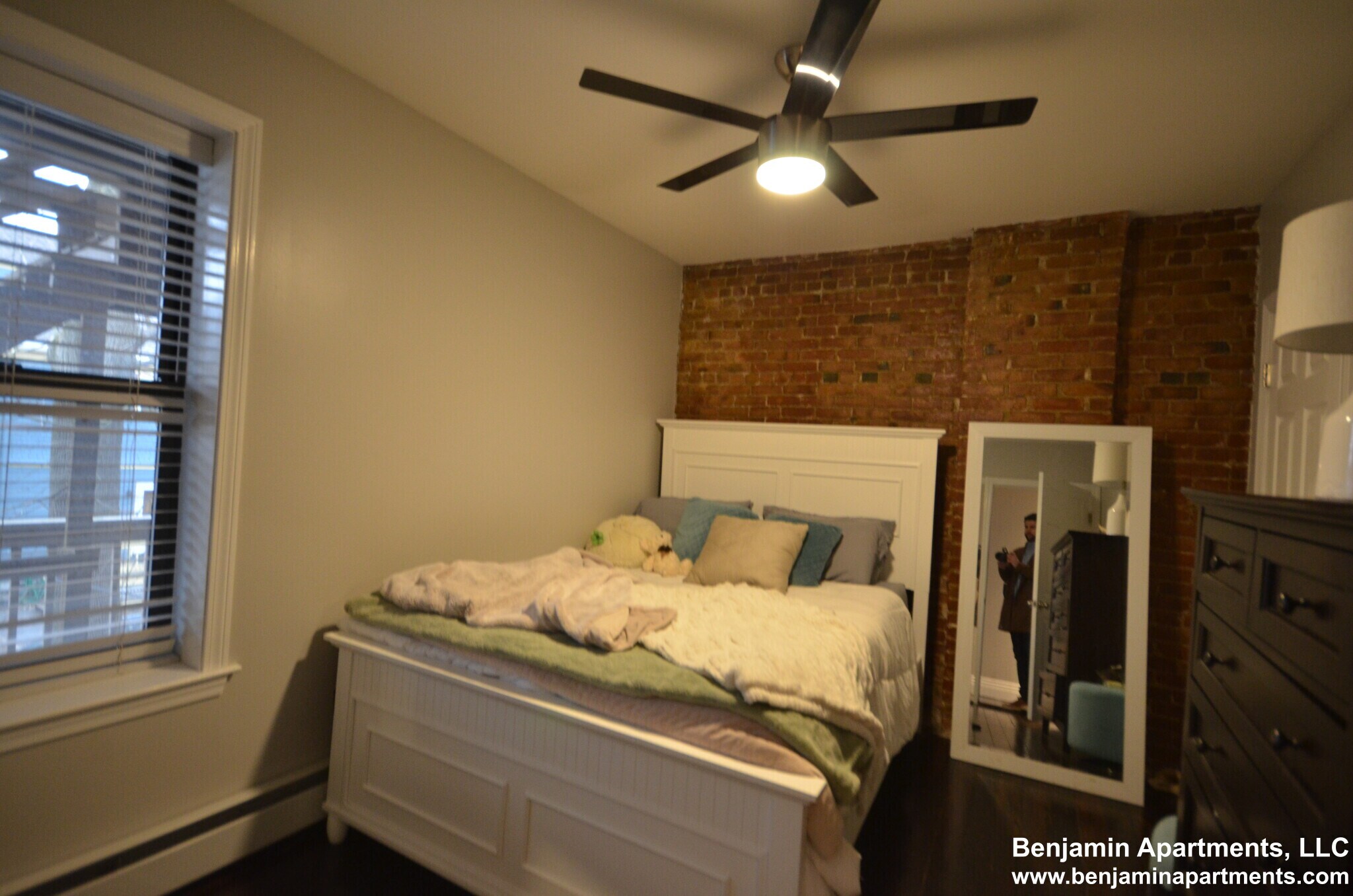 Building Photo - 60 Florida St