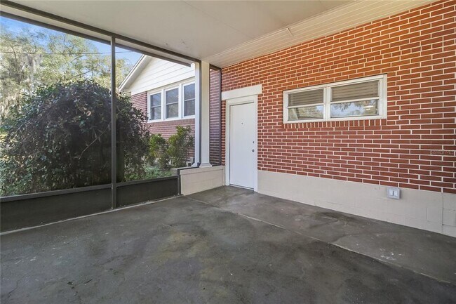 Building Photo - 840 N Florida Ave