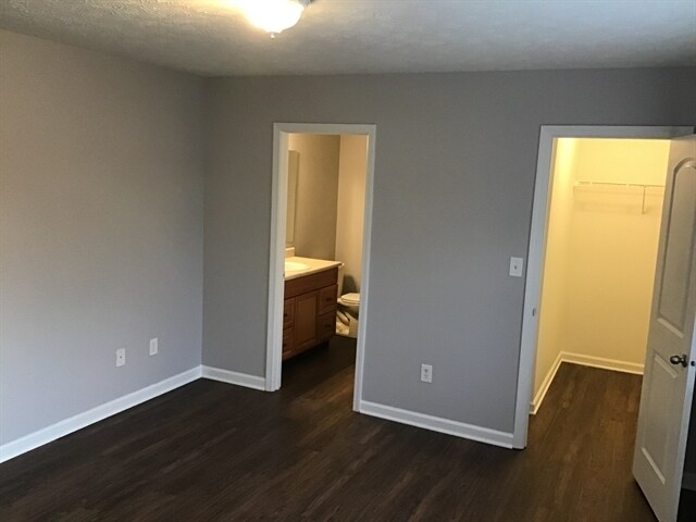Building Photo - 784 Aerostar Court