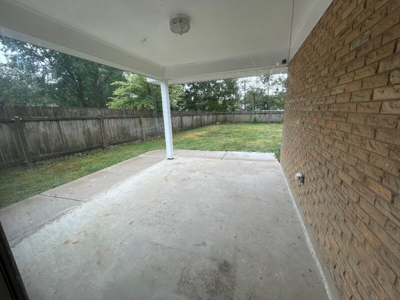 Building Photo - 2272 Berrycreek Dr