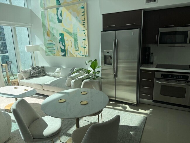 Building Photo - 41 SE 5th St