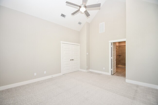 Building Photo - 10961 Hewitt Cliff Ln